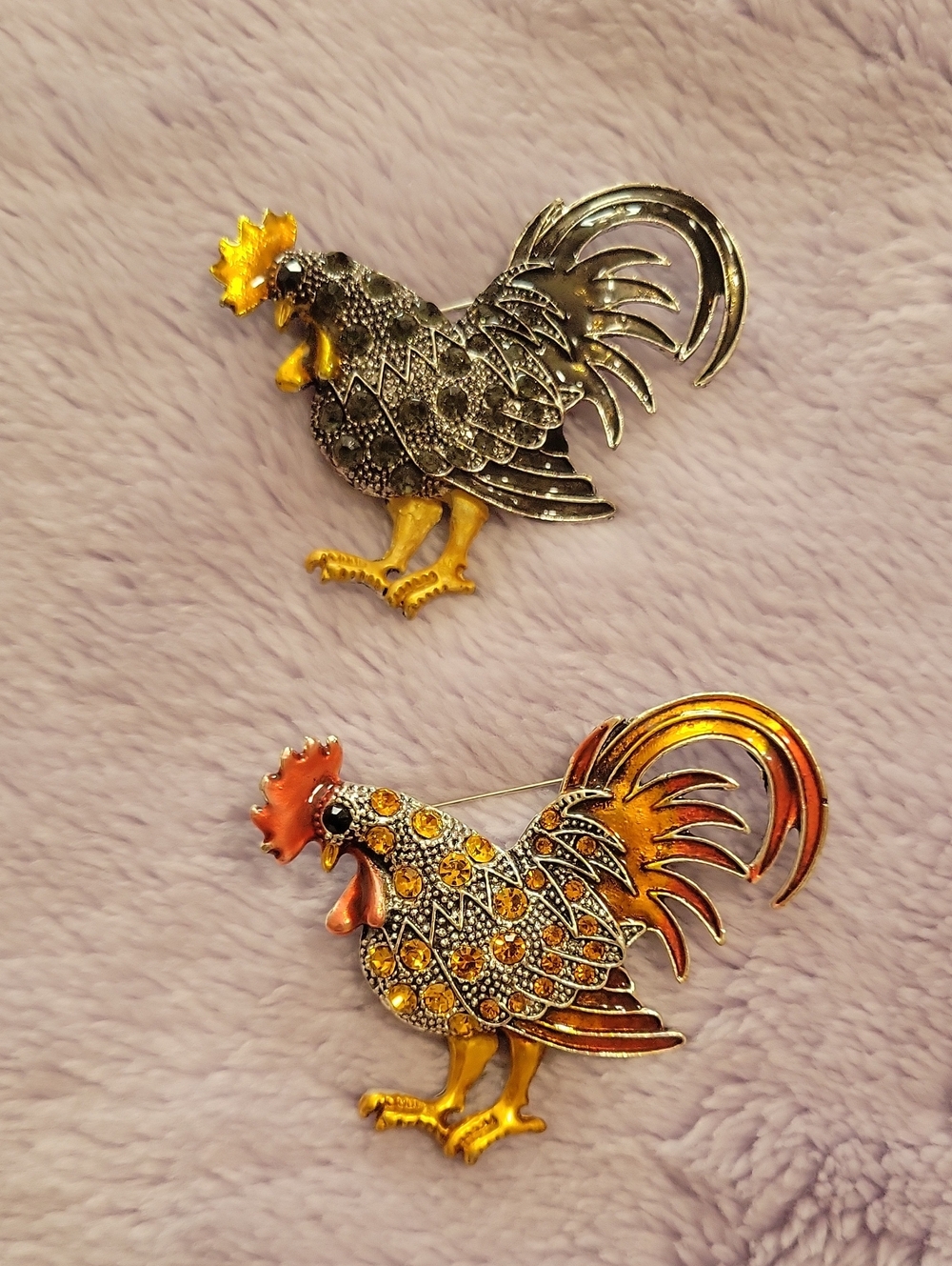 Source Unknown Orange and Silver Rooster Accent Pins